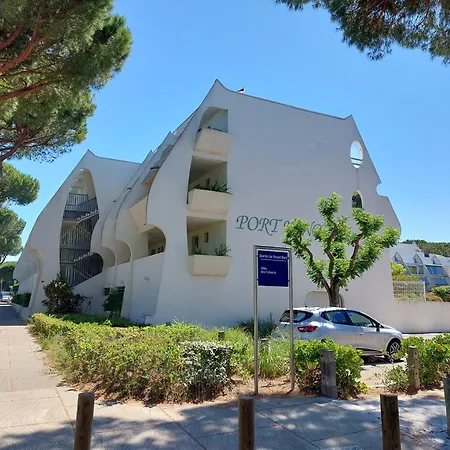 Joli Piscine Cat Climatise * La Grande-Motte