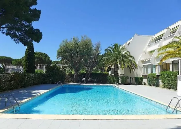 Joli Piscine Cat Climatise